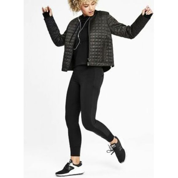 Athleta Pants - Athleta Essex Hybrid Tight Black Hiking Stretchy Travel Skinny Pants Trousers XS